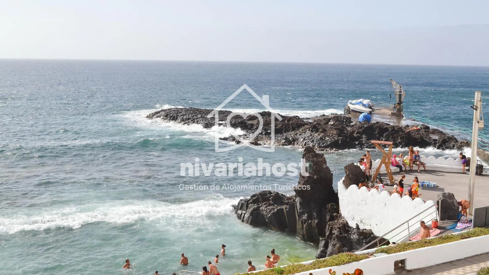 Сasa de vacaciones Ocean House El Pris, By Nivariahost